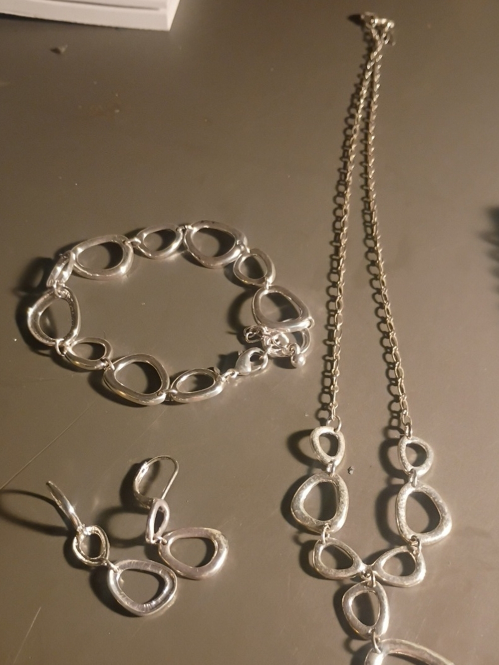 Vintage Sterling-Style Silver Necklace, Bracelet & Earrings Set - Silver